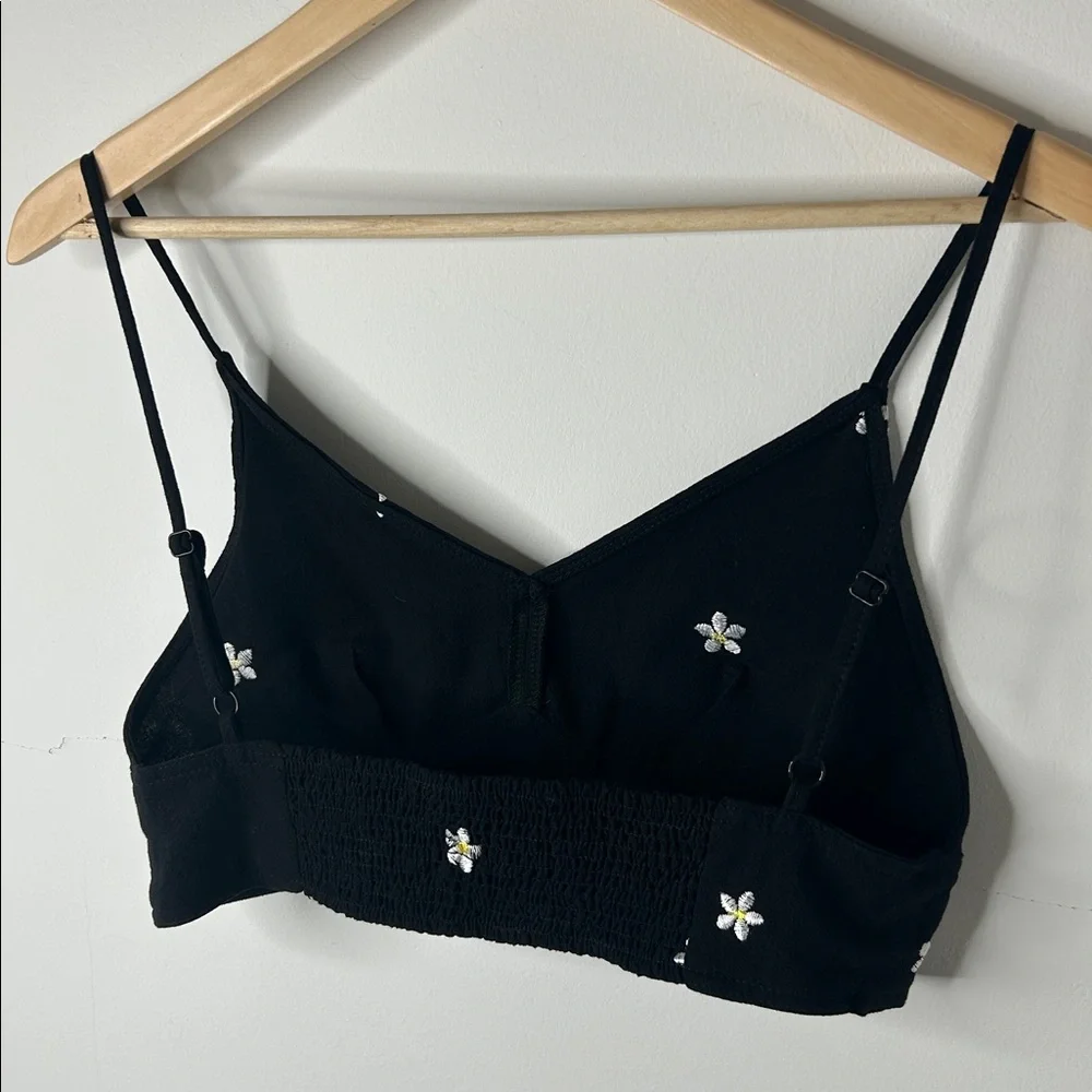 Kendall and Kylie daisy bra top - Picture 4 of 5
